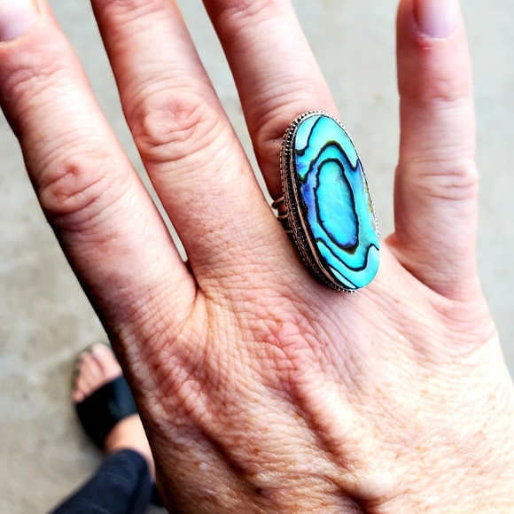 New Oversized Abalone Shell 925 Silver Statement Ring. - Picture 3 of 12